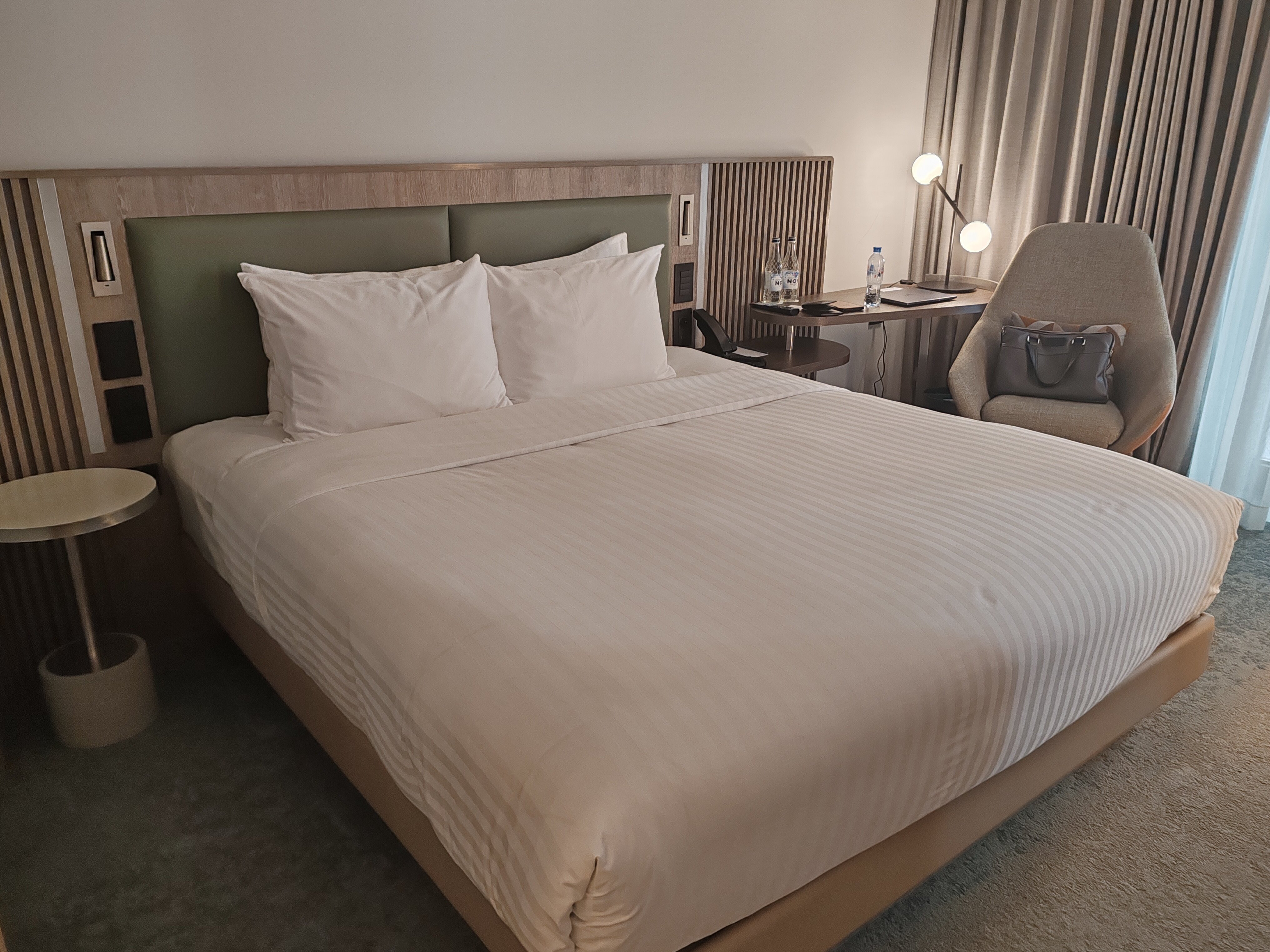 Фото Courtyard by Marriott Yerevan