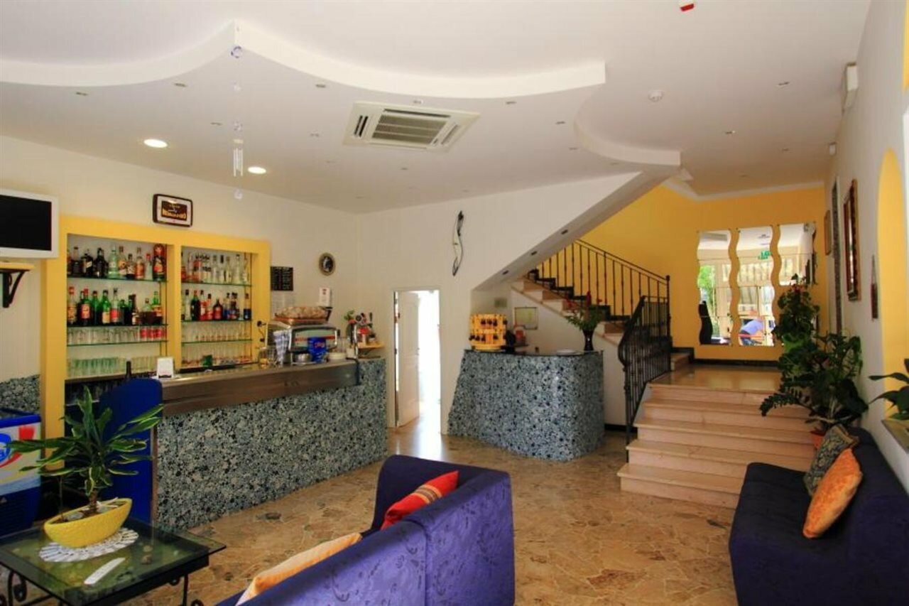 Фото Hotel Moby Dick