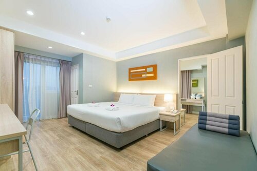 Гостиница Kuun Hotel Sukhumvit в Самутпракане
