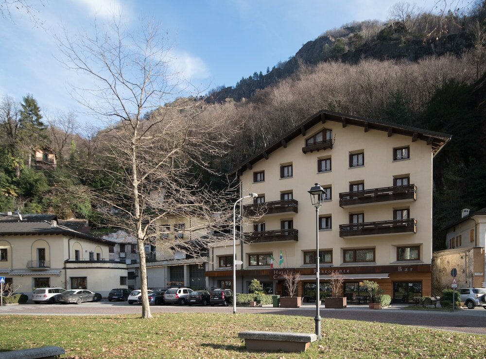 Фото Hotel Crimea