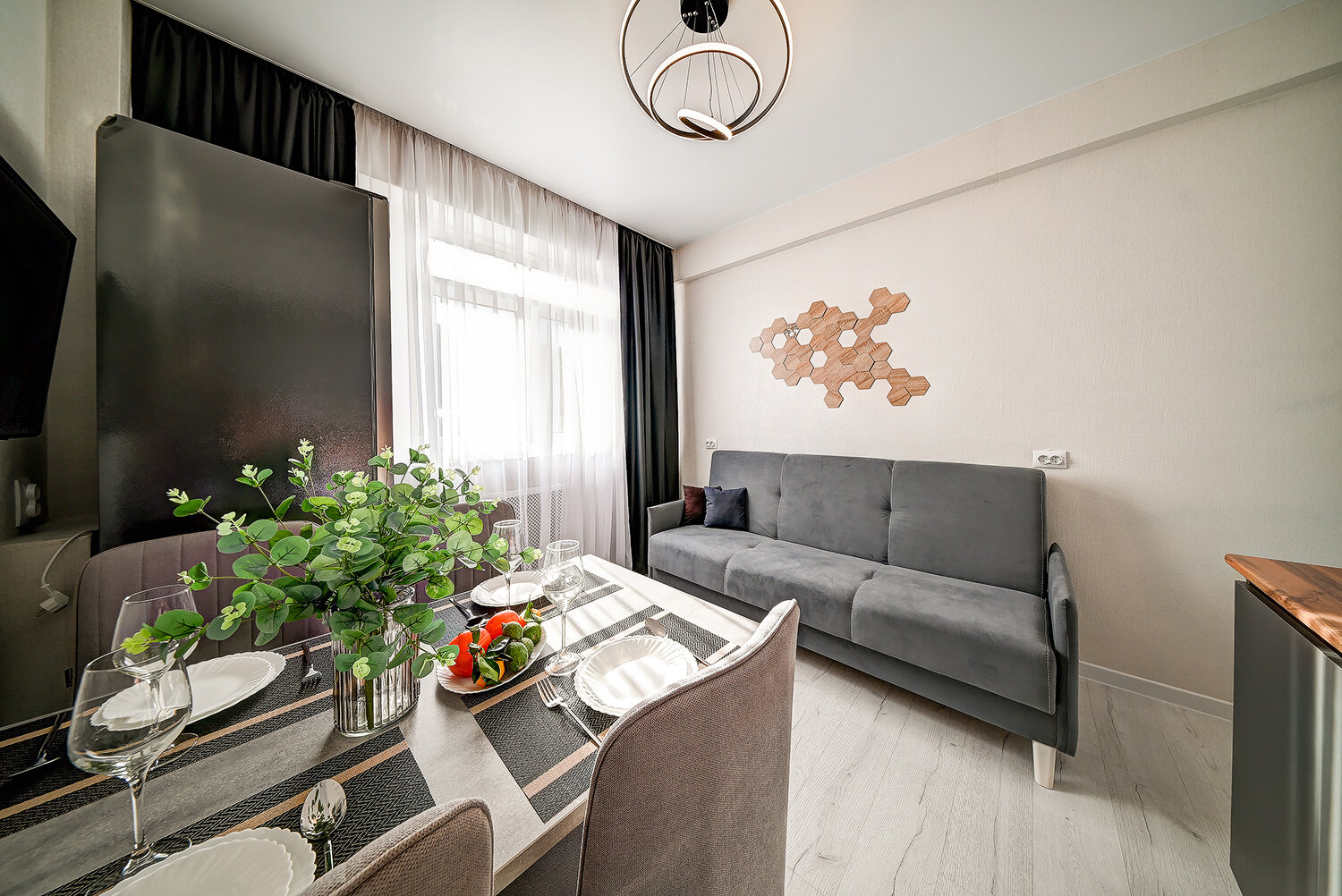 Фото МореСолнцеАпарт на Эстонской 37к4