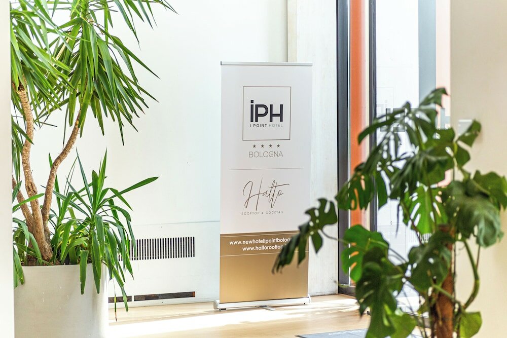 Фото Ipoint Hotel