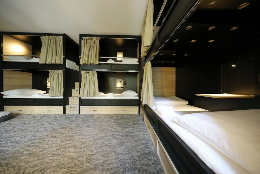 Фото Downtown Boutique Hostel