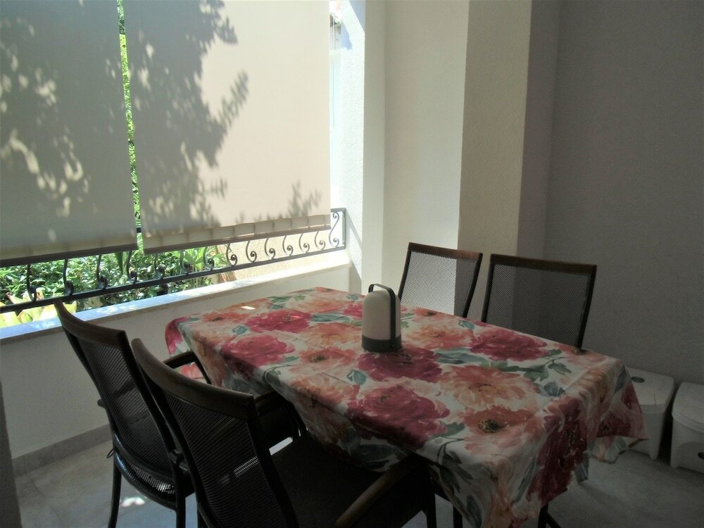 Фото Apartmani Romano