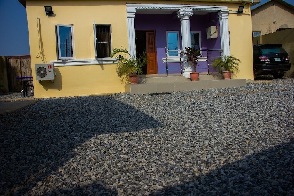 Фото Summer Vista Ensuit Hotel