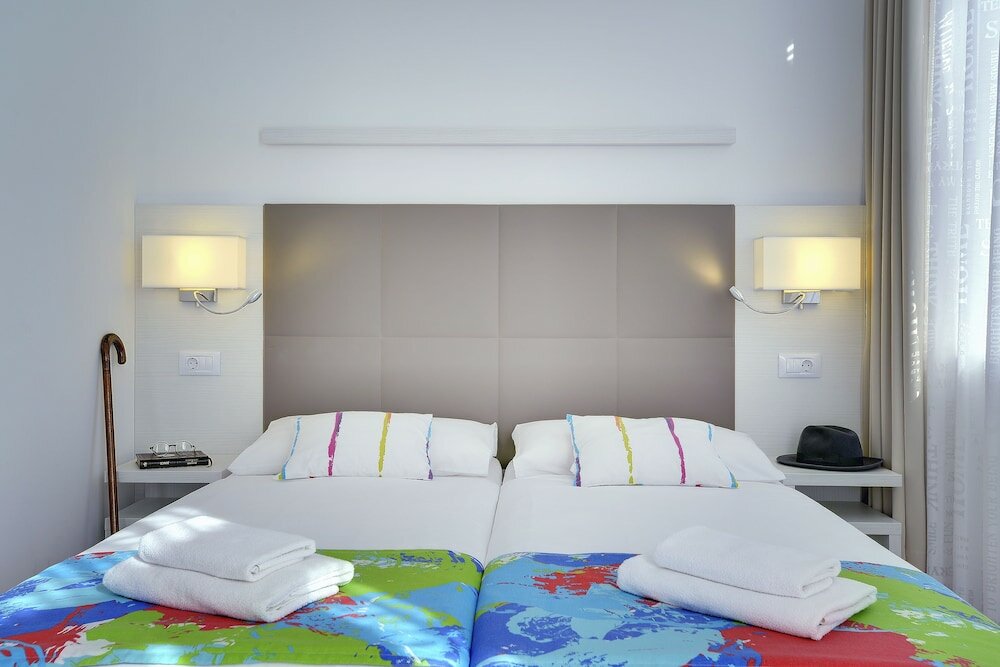 Фото Boutique Suites Joyce