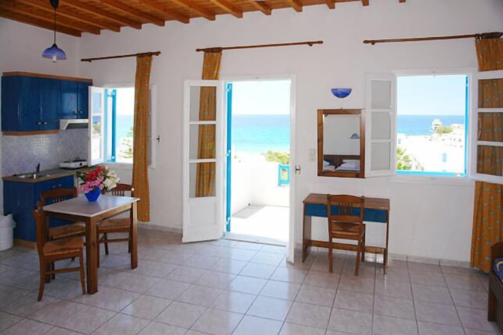 Фото Pelagos Studios