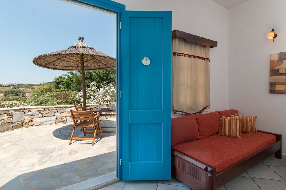 Фото Sun Rock Boutique Suites