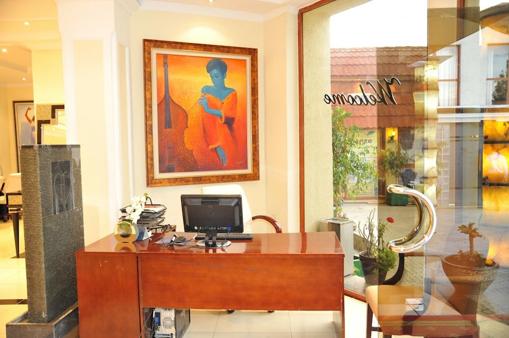 Фото Tizeze Hotel