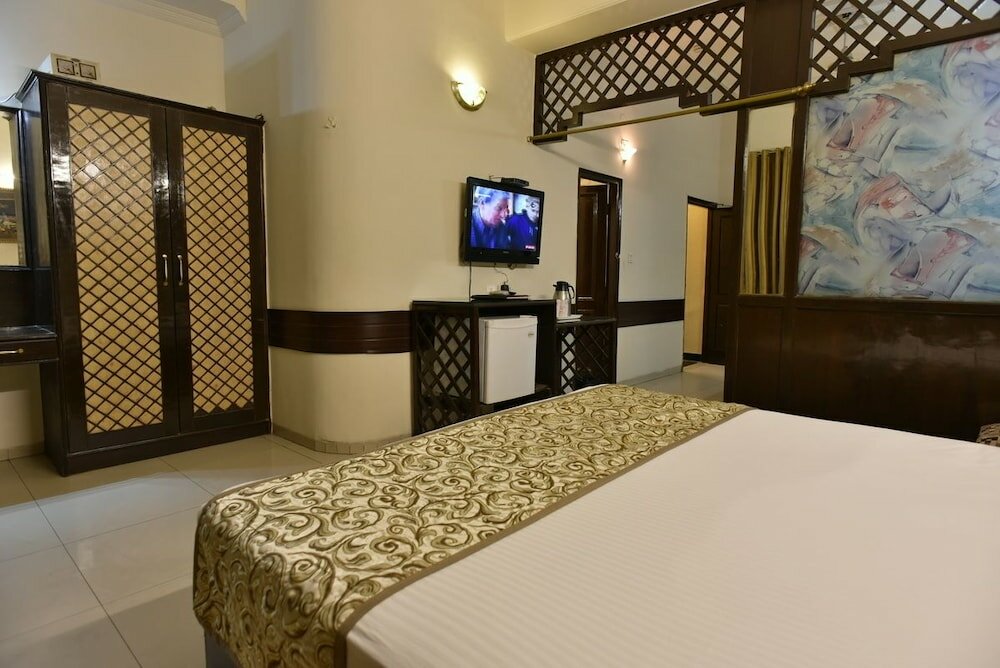 Фото Jullundur Hotel