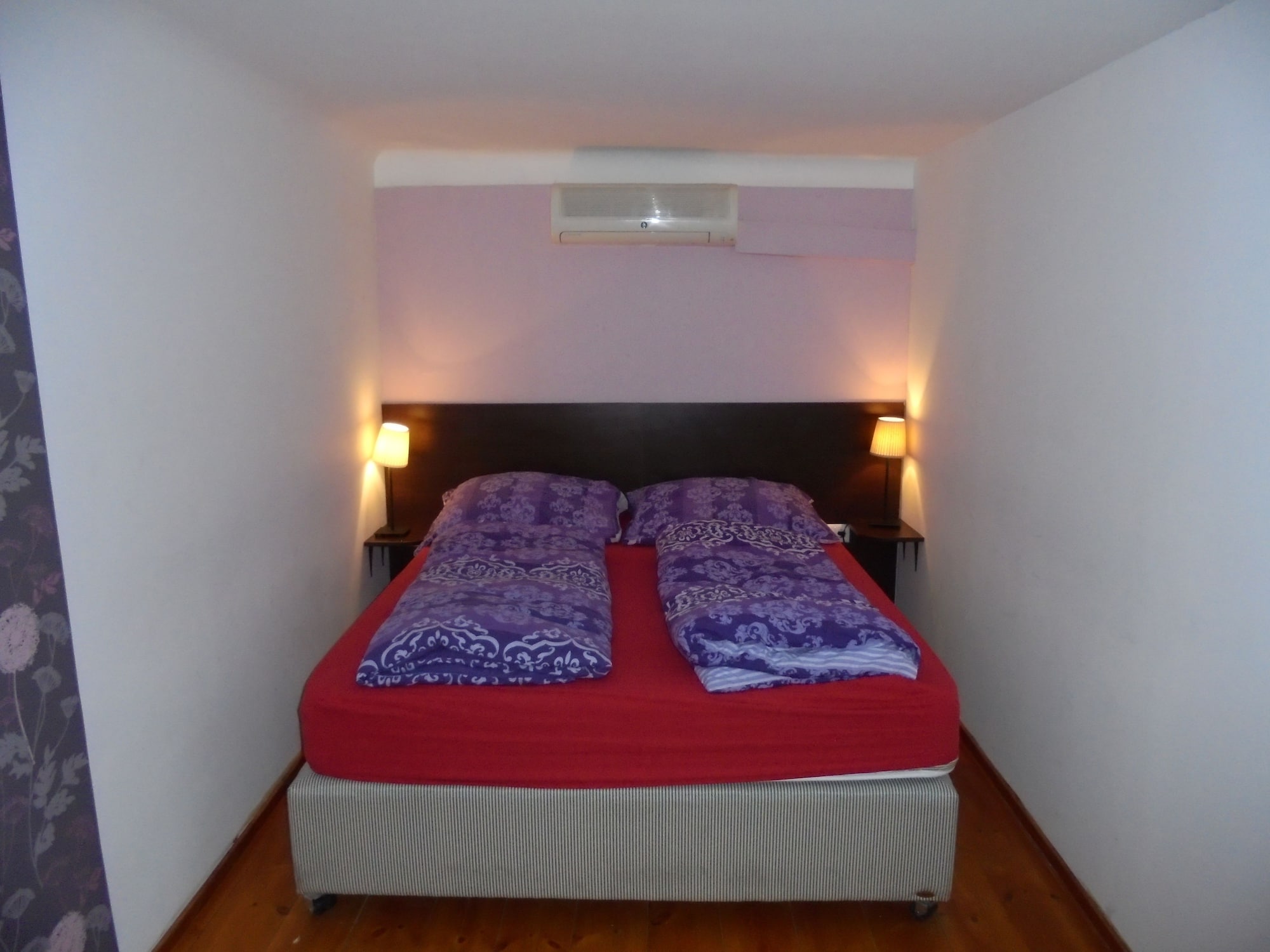 Фото Liechtenstein Apartments Wesselényi 18