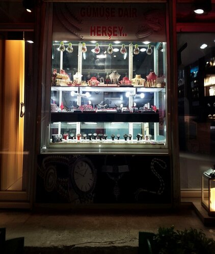 Kansu Kuyumculuk Fotoğraf 3