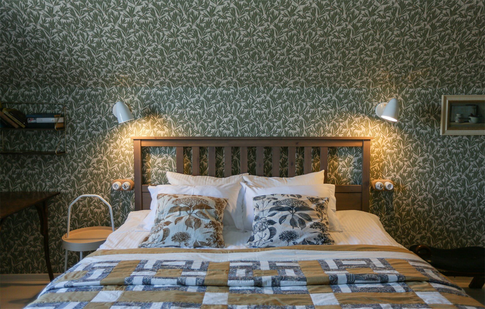 Фото Дымов Дача - Желтый Дом