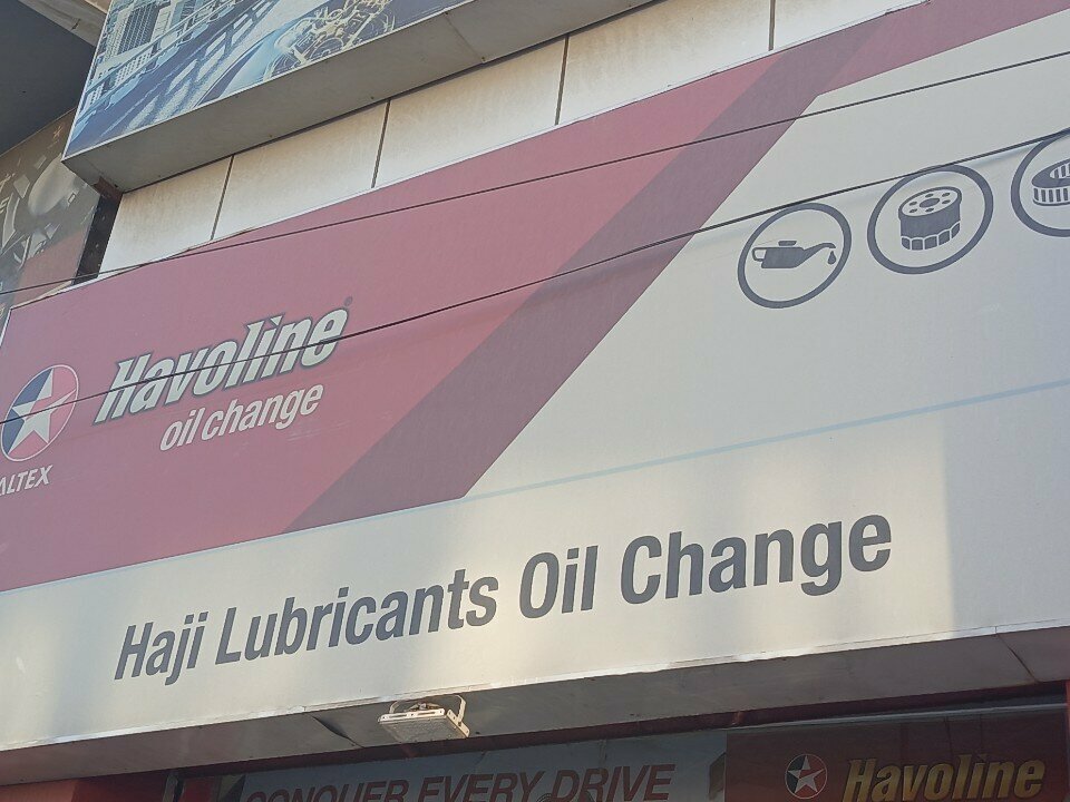 Express oil change Haji lubricants oil change, Rawalpindi, photo