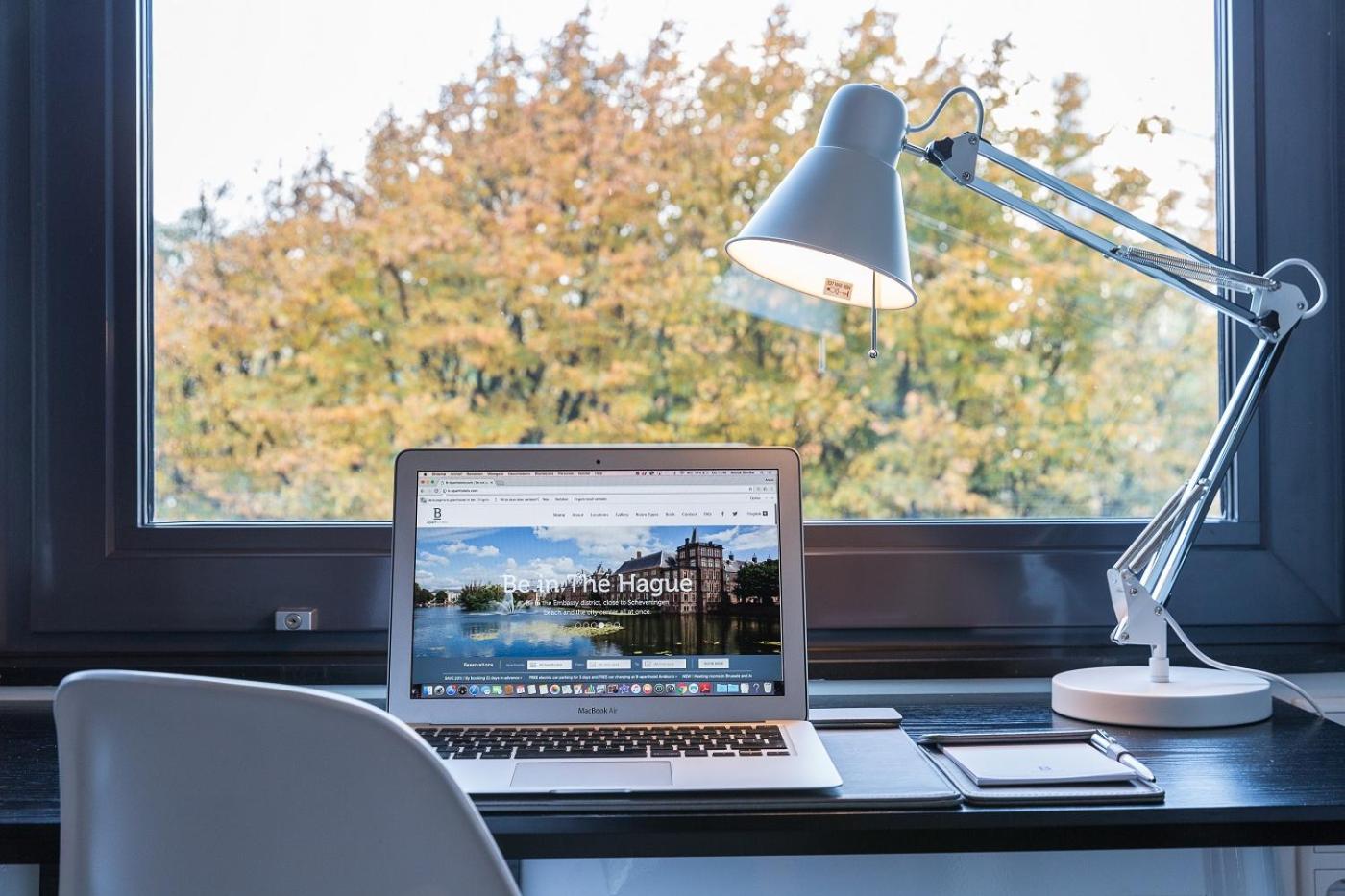 Фото B-aparthotel Kennedy