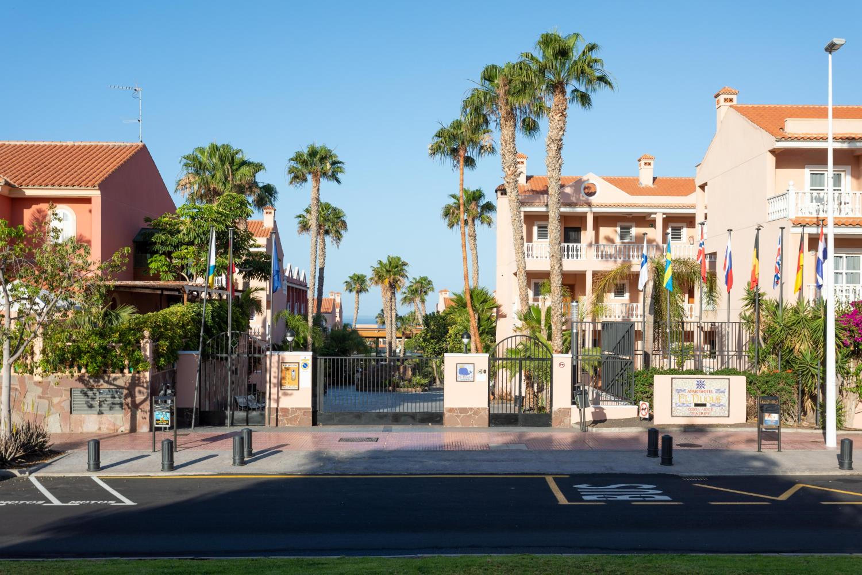 Фото Hotel El Duque