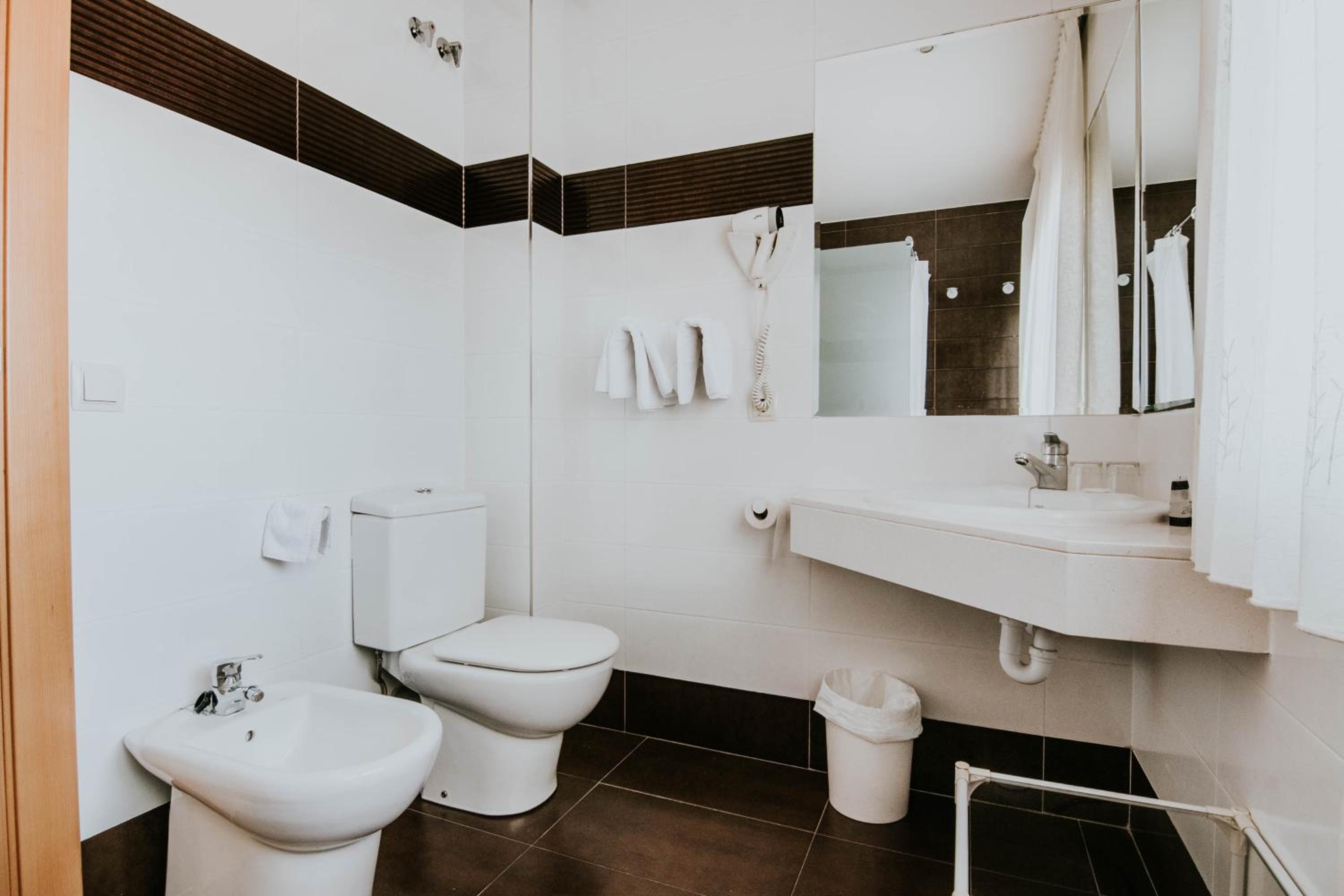 Фото Hotel Isasa