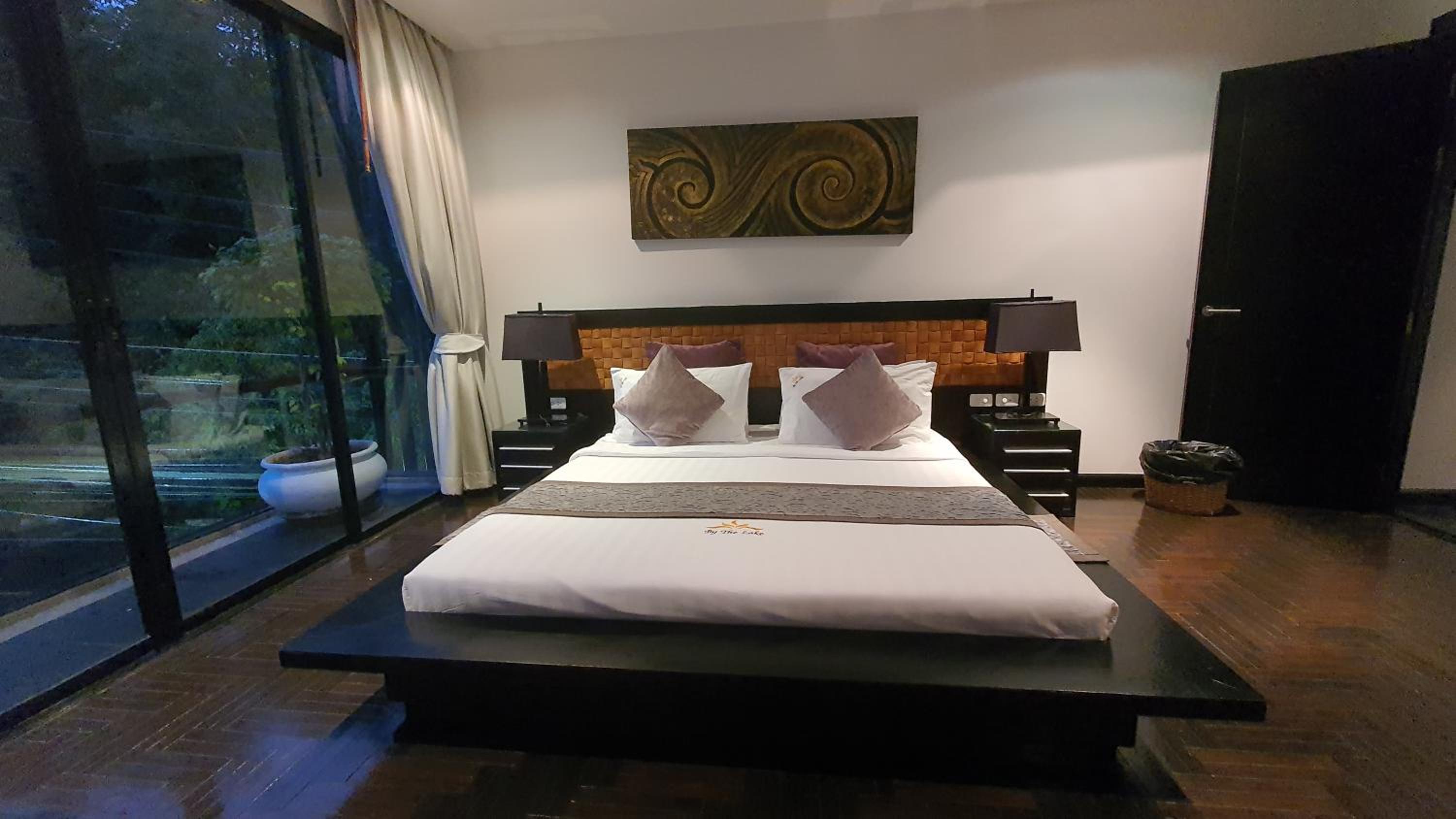 Фото By The Lake 