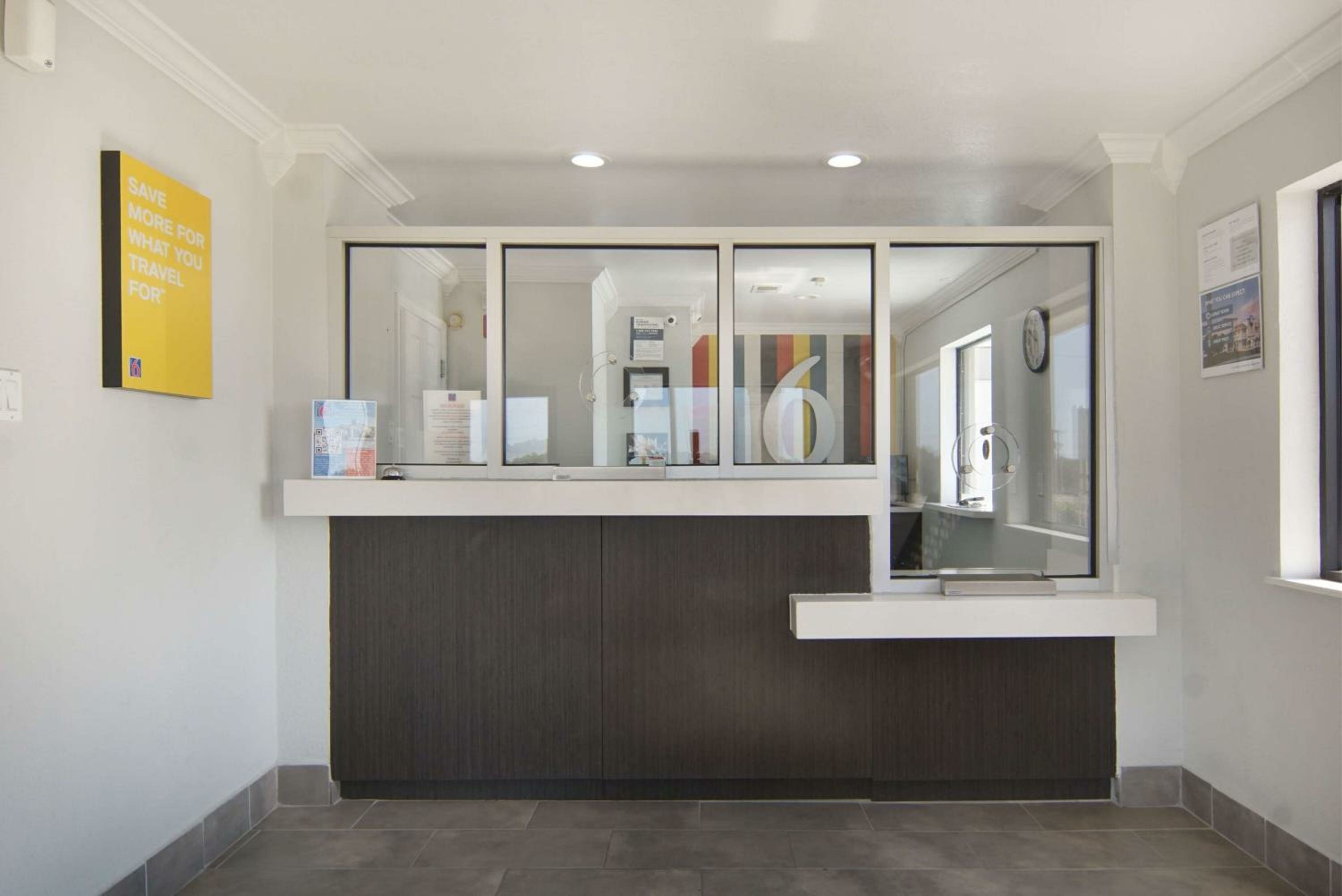 Фото Motel 6 Lancaster, Tx - DeSoto - Lancaster