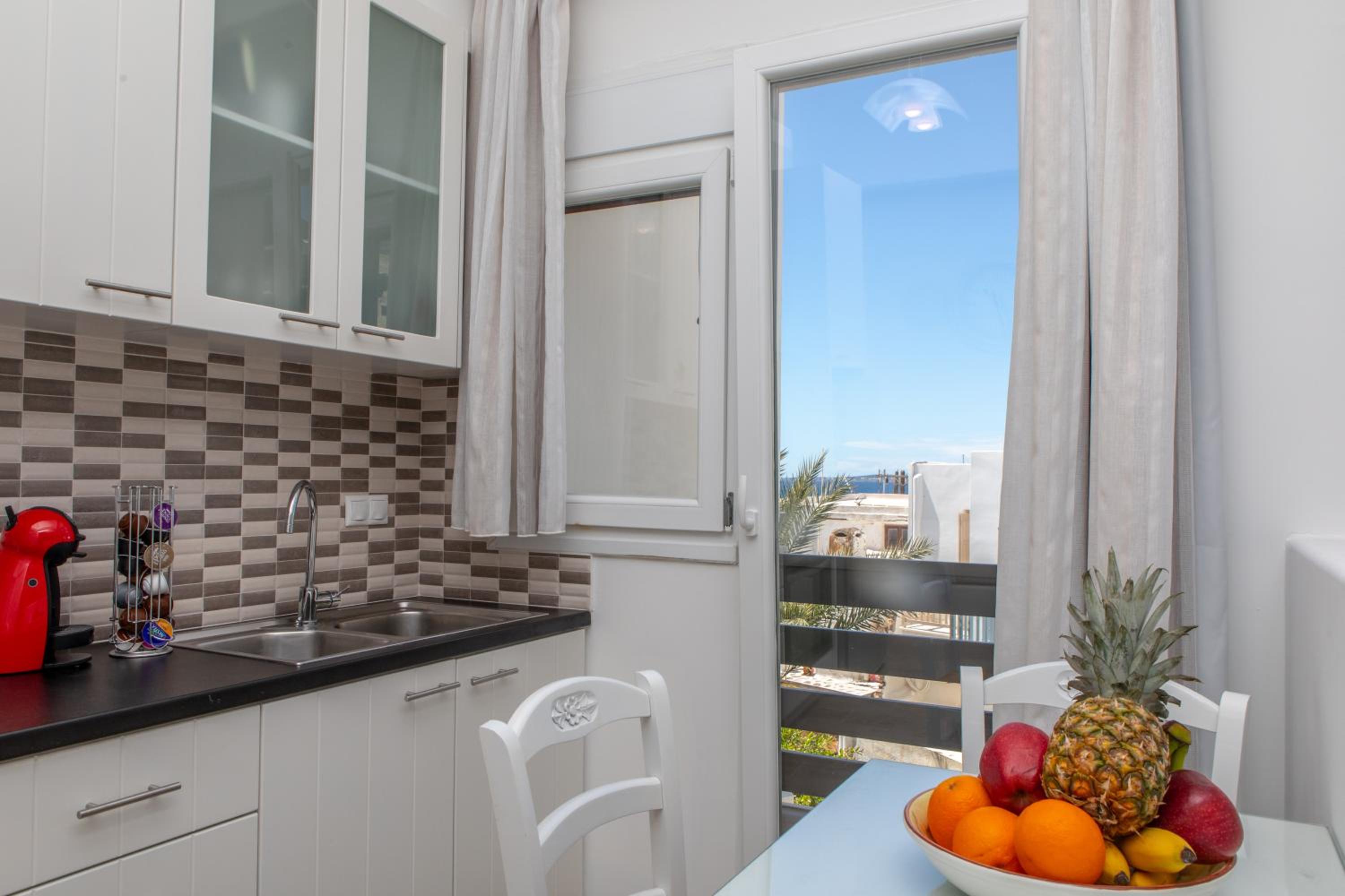 Фото Nikos Verikokos Studios