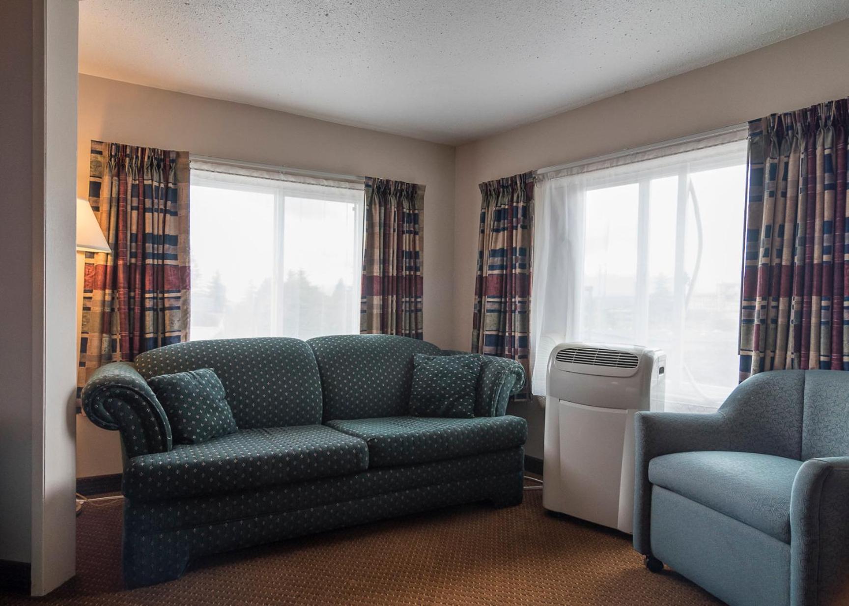 Фото Port Augusta Inn and Suites