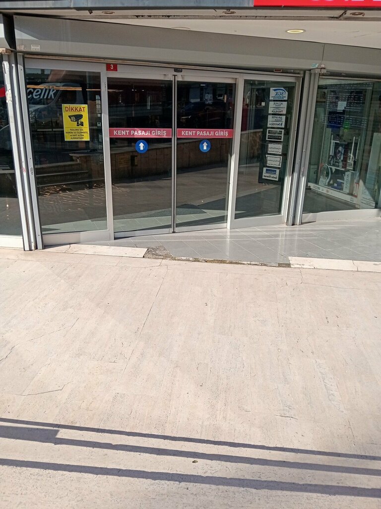 Market Kent Passage, Istanbul, photo