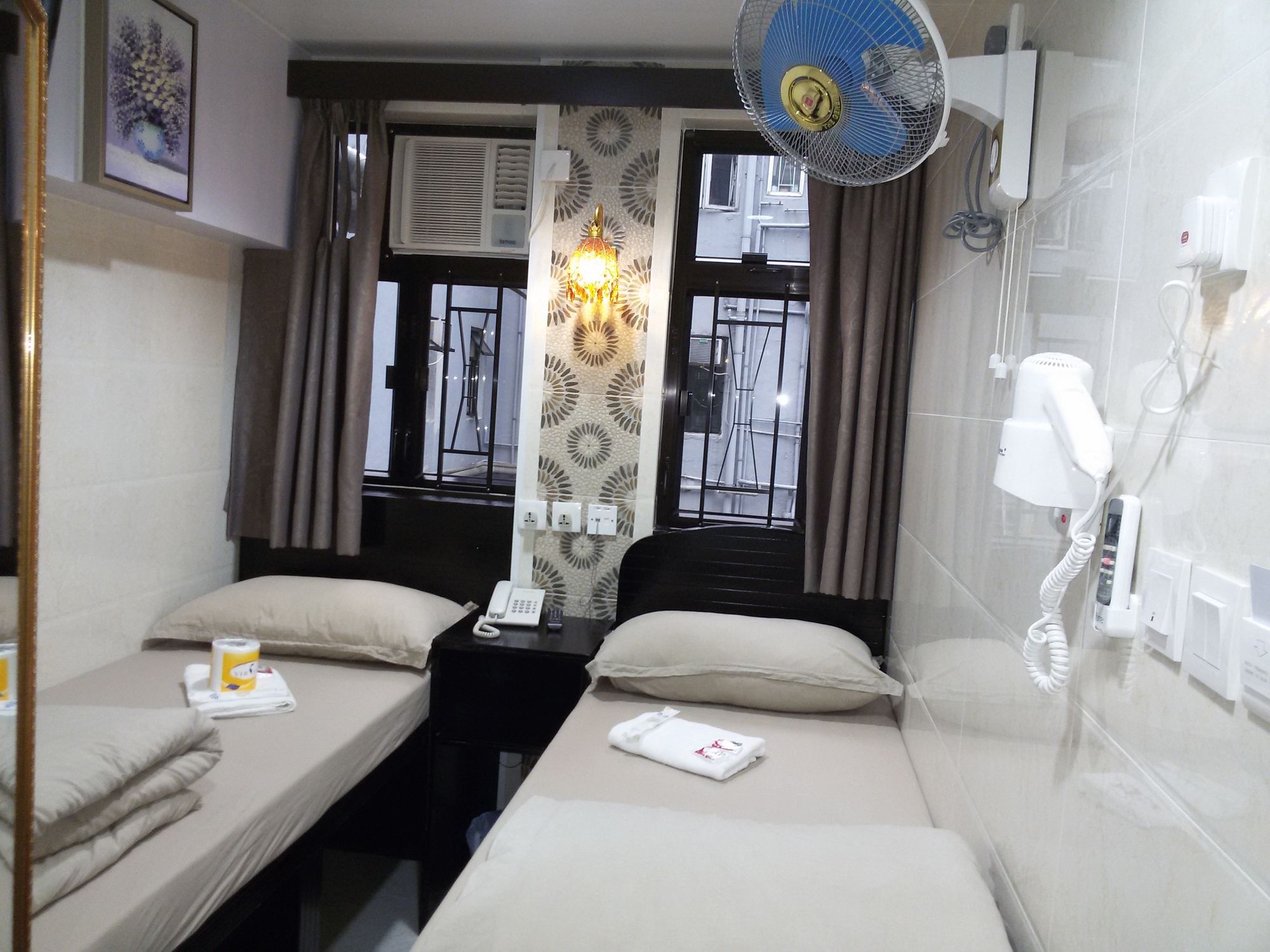 Фото Aashiana Hotel