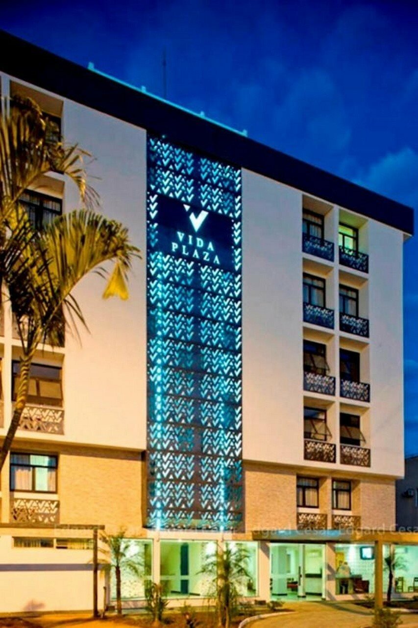 Фото Vida Plaza Hotel