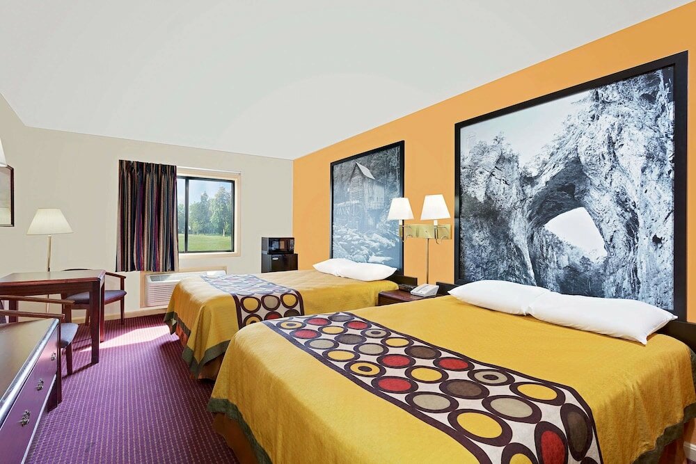 Фото Super 8 by Wyndham Hillsville