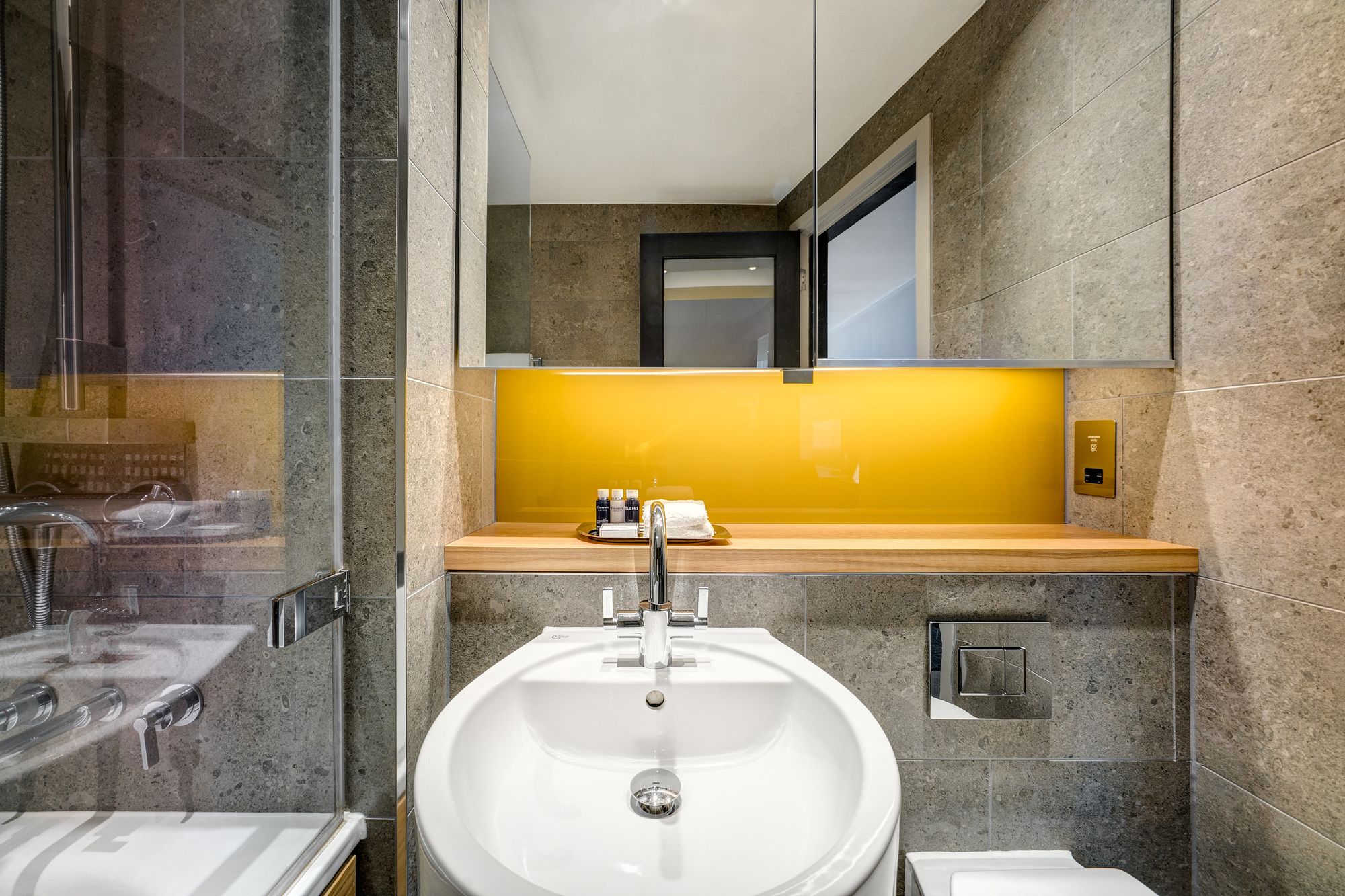 Фото Apex City of Bath Hotel