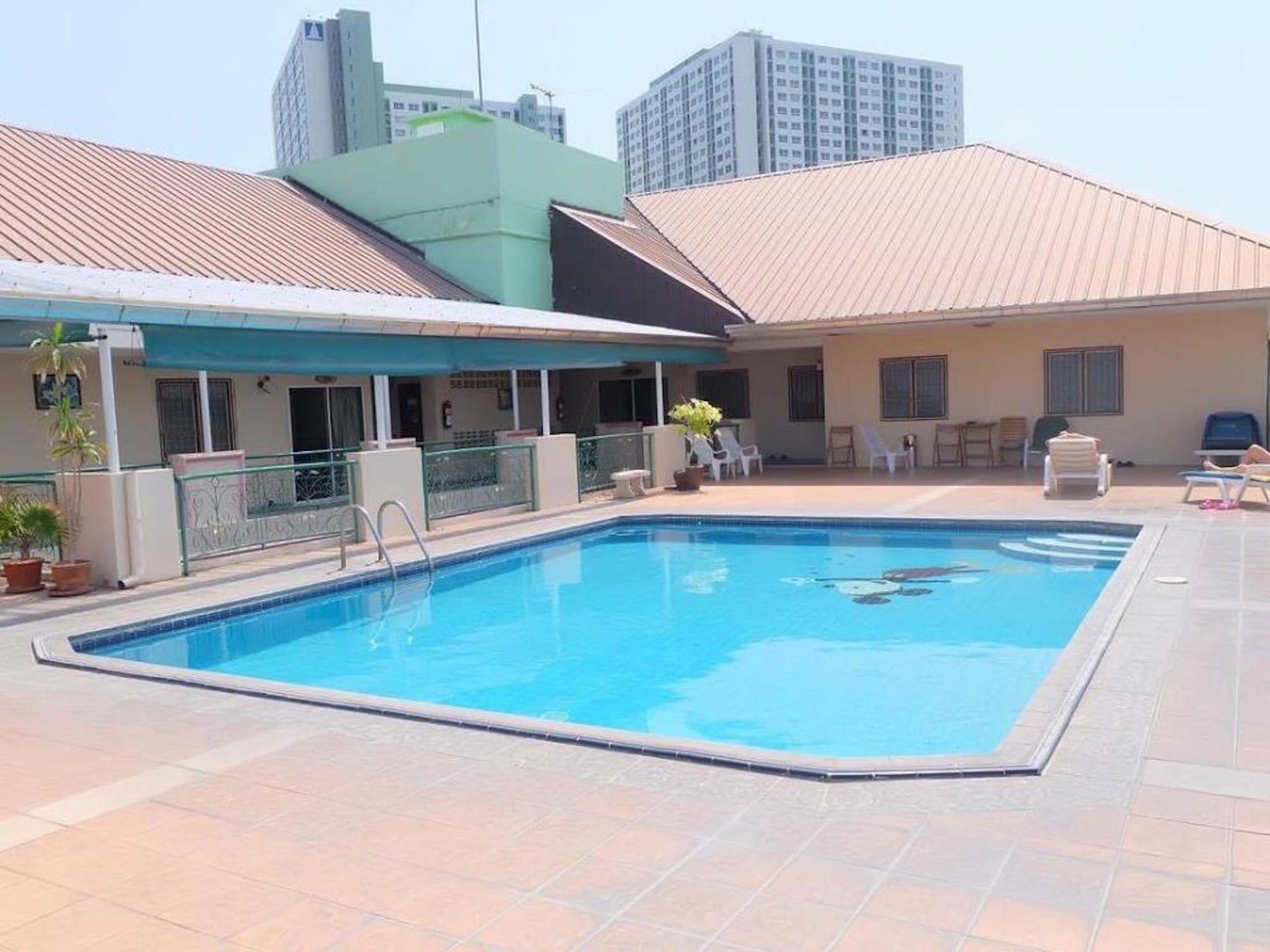 Фото Green Beach Pattaya