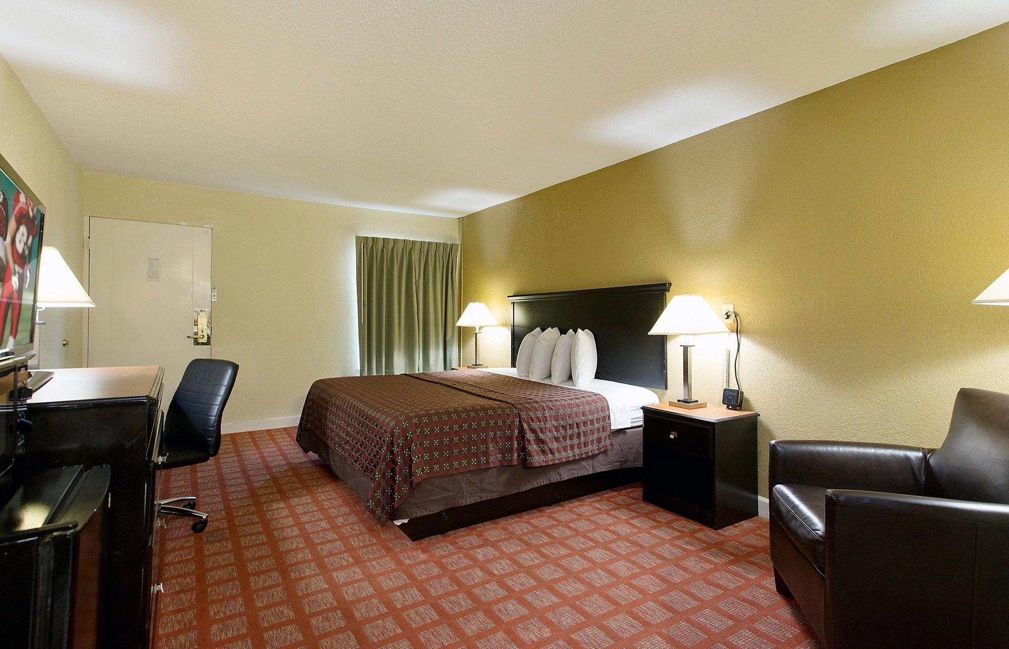 Фото Red Roof Inn Hot Springs