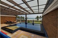 Фото Mayfair Palm Beach Resort