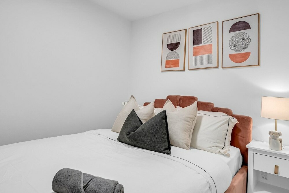 Фото The Noho Signature Collection