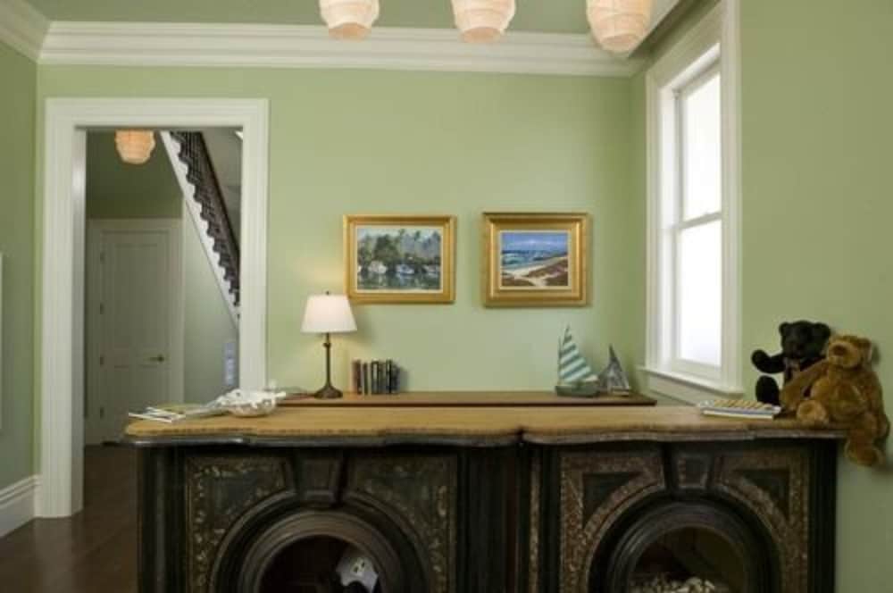 Фото West Cliff Inn - A Four Sisters Inn