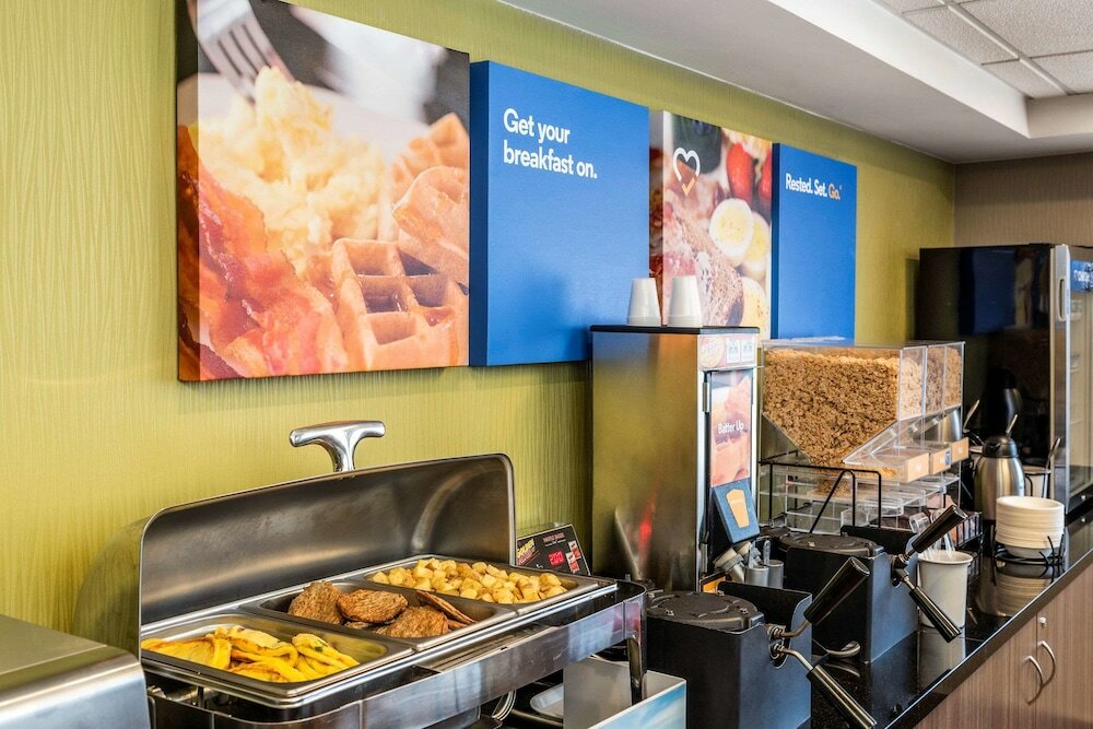 Фото Comfort Inn Prince Albert