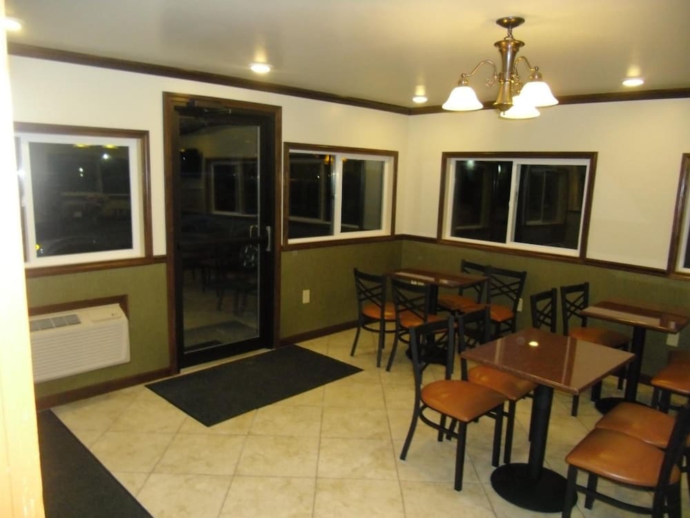 Фото Pilgrim Inn & Cottages