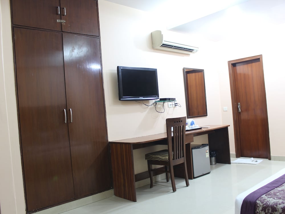 Фото Hotel Kyron