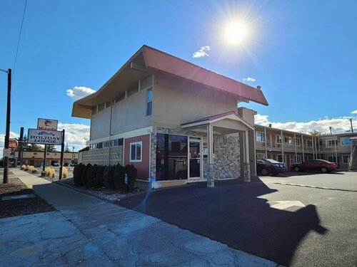 Гостиница Holiday Lodge Yakima в Якиме