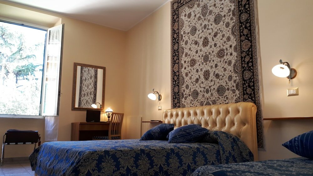 Фото Hotel Major Aventinus