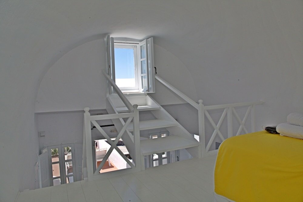 Фото Oia Sunset Villas