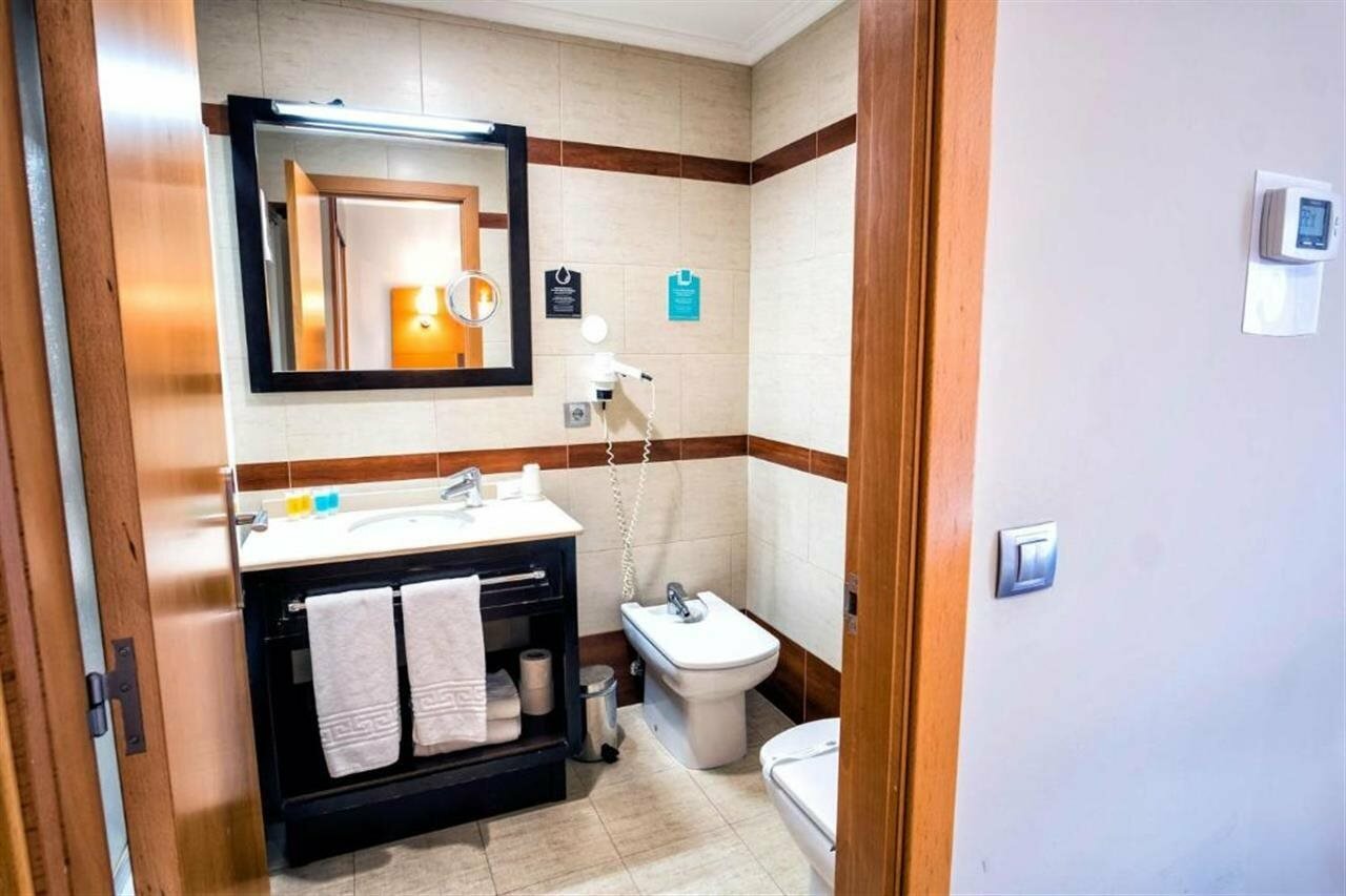 Фото Hotel Alda Bonaval