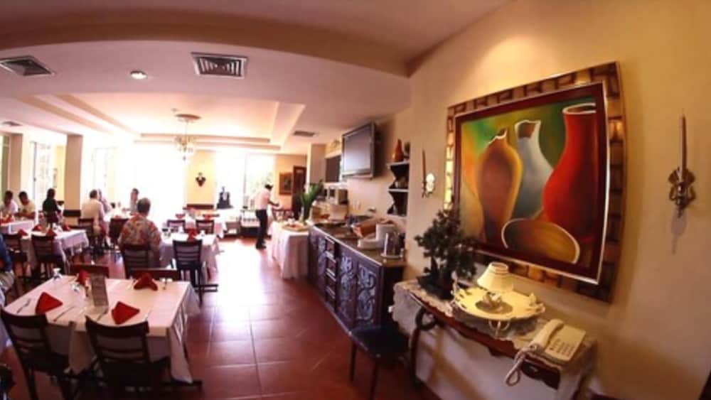 Фото Boutique Hotel La Cordillera