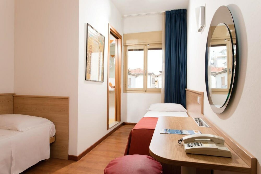 Фото Hotel Diana