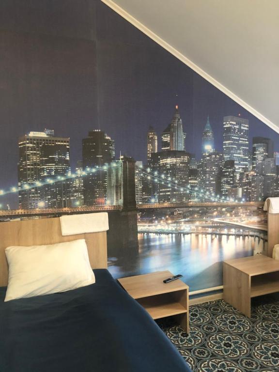 Фото Кузнечик Центральная