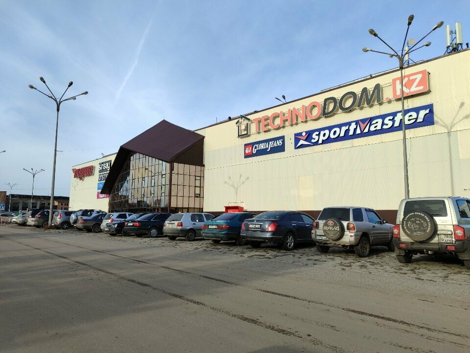 Магазин верхней одежды Krioni, Караганда, фото