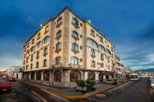Гостиница Hotel Vista Express Morelia by Arriva Hospitality Group в Морелии