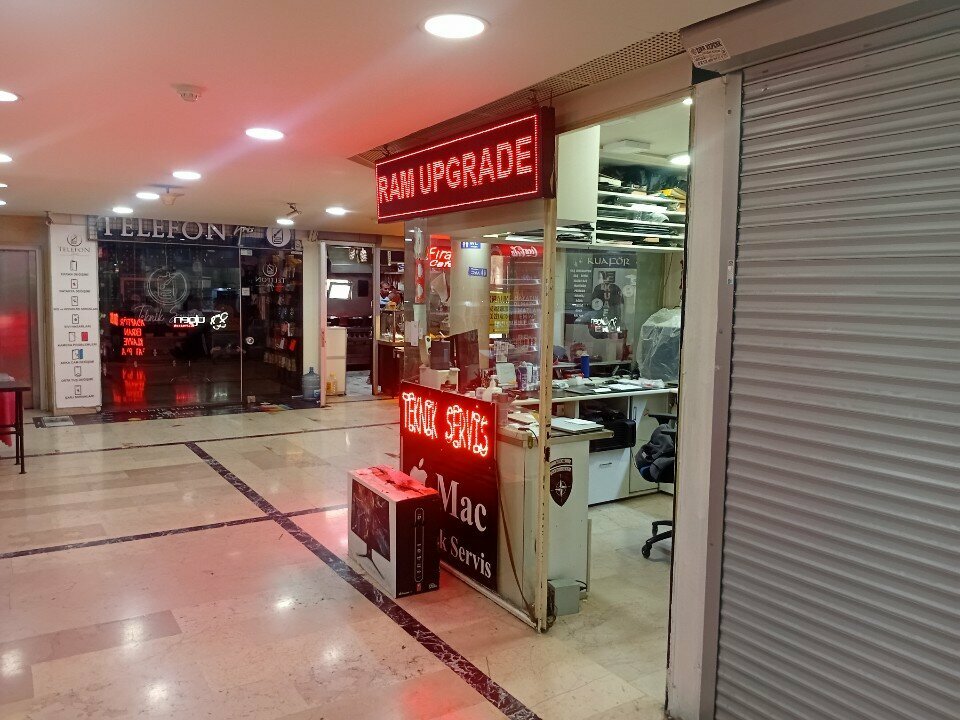 Computer repairs and services Ülgen Bilgisayar, Istanbul, photo