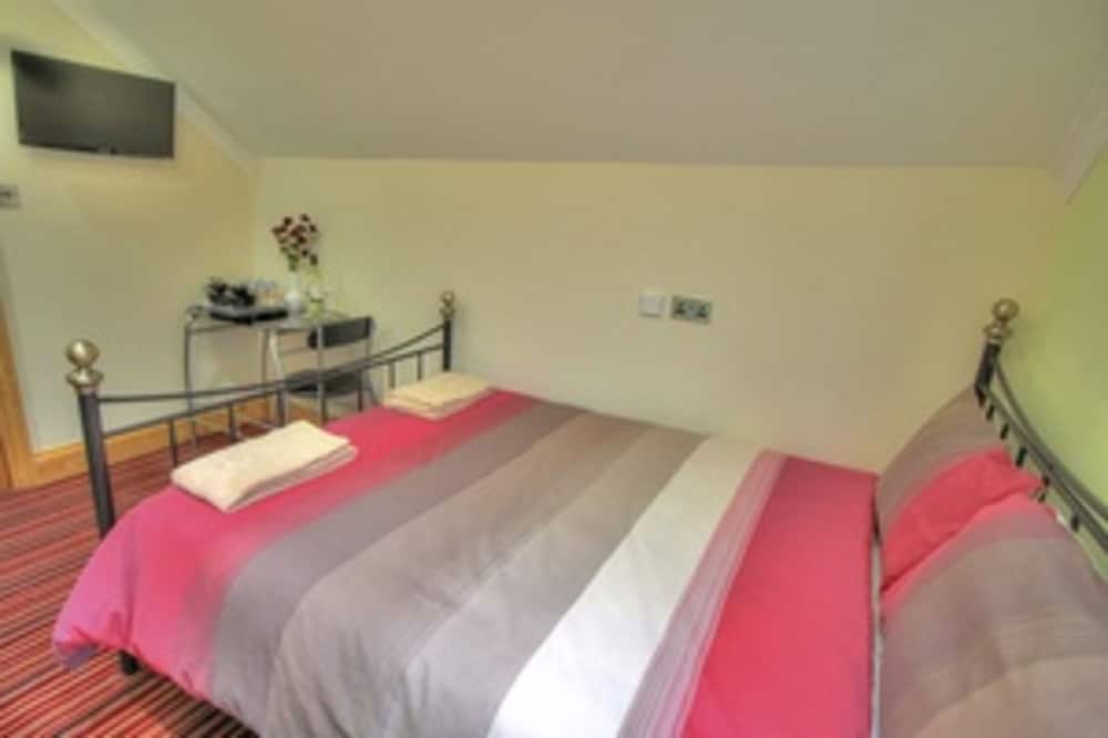 Фото The Fountain