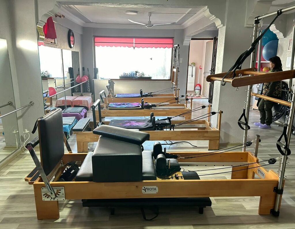 Industrial enterprise Rota Reformer, Istanbul, photo